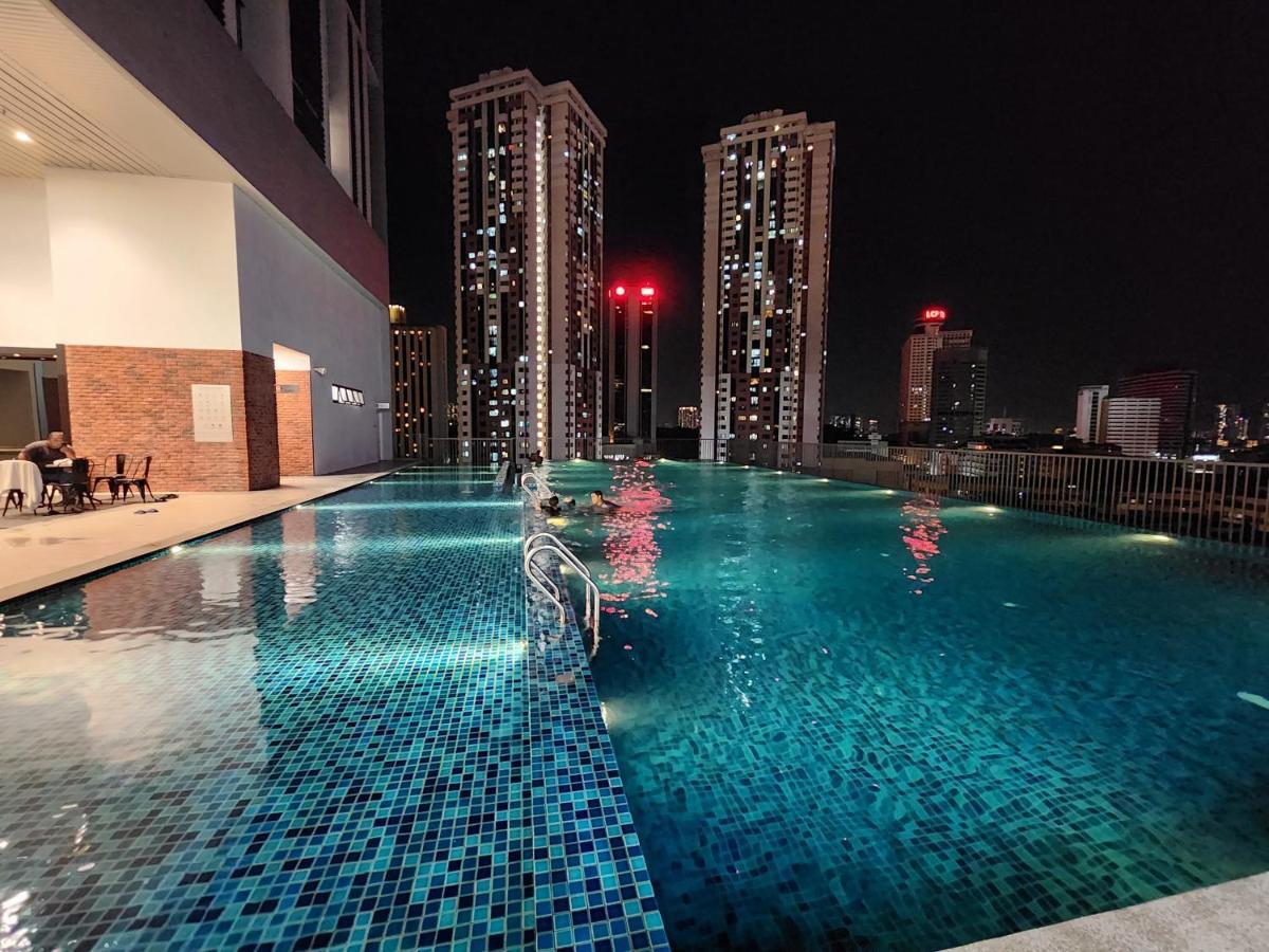 Chambers Residences Suites Klcc Куала-Лумпур Экстерьер фото