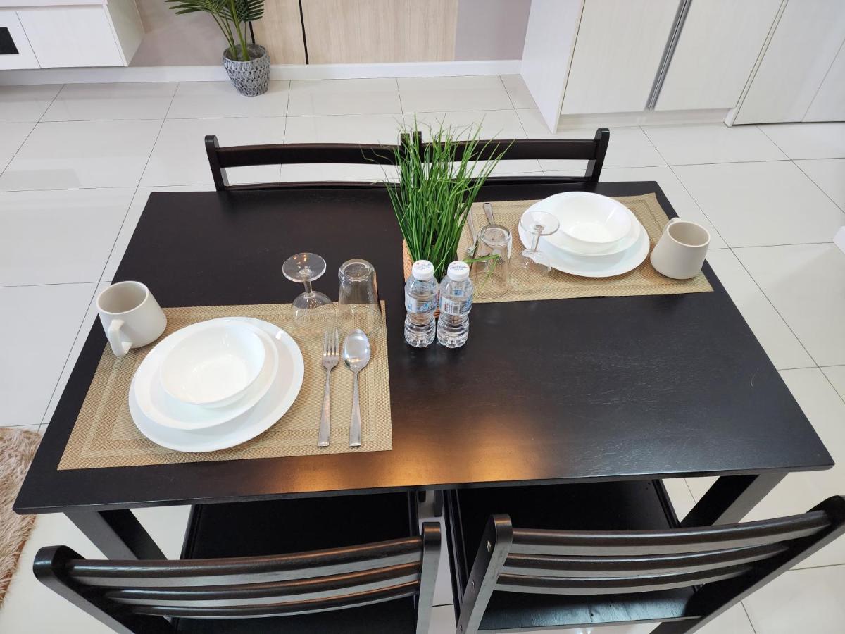 Chambers Residences Suites Klcc Куала-Лумпур Экстерьер фото